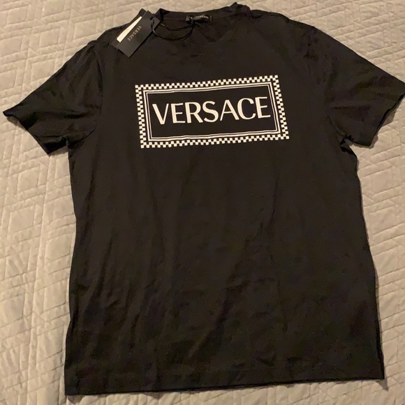 Versace T-shirt - Picture 3 of 9